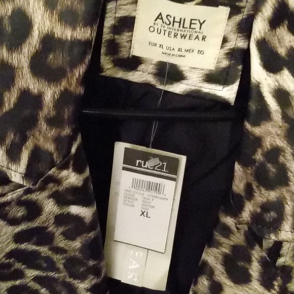 Jacket - Picture 2 of 2